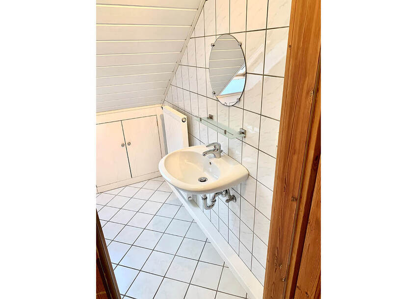 Bad DG einfamilienhaus-ruebenach-koblenz-zu-vermieten